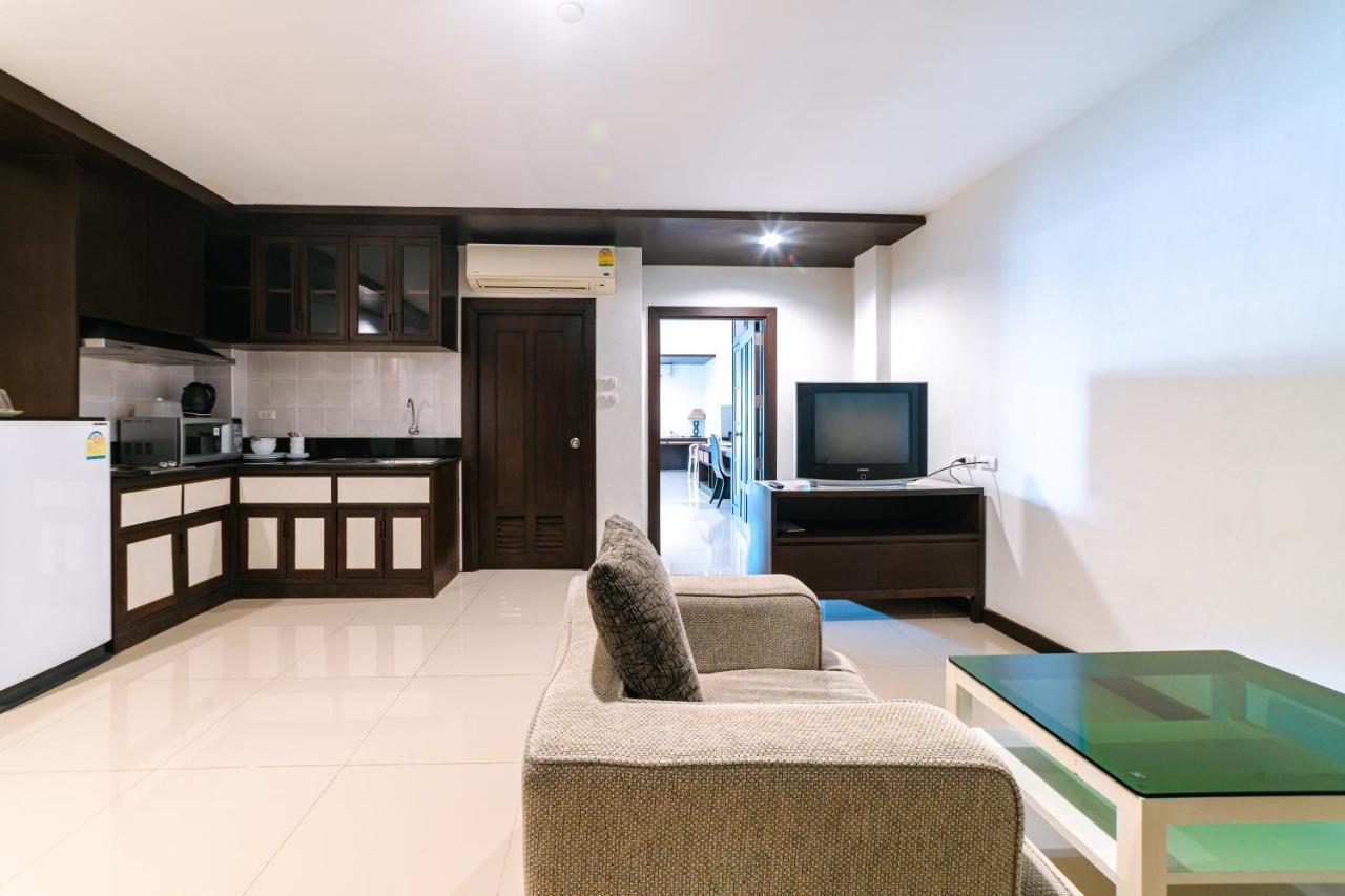 Ratana Hotel Sakdidet, Phuket Town Экстерьер фото