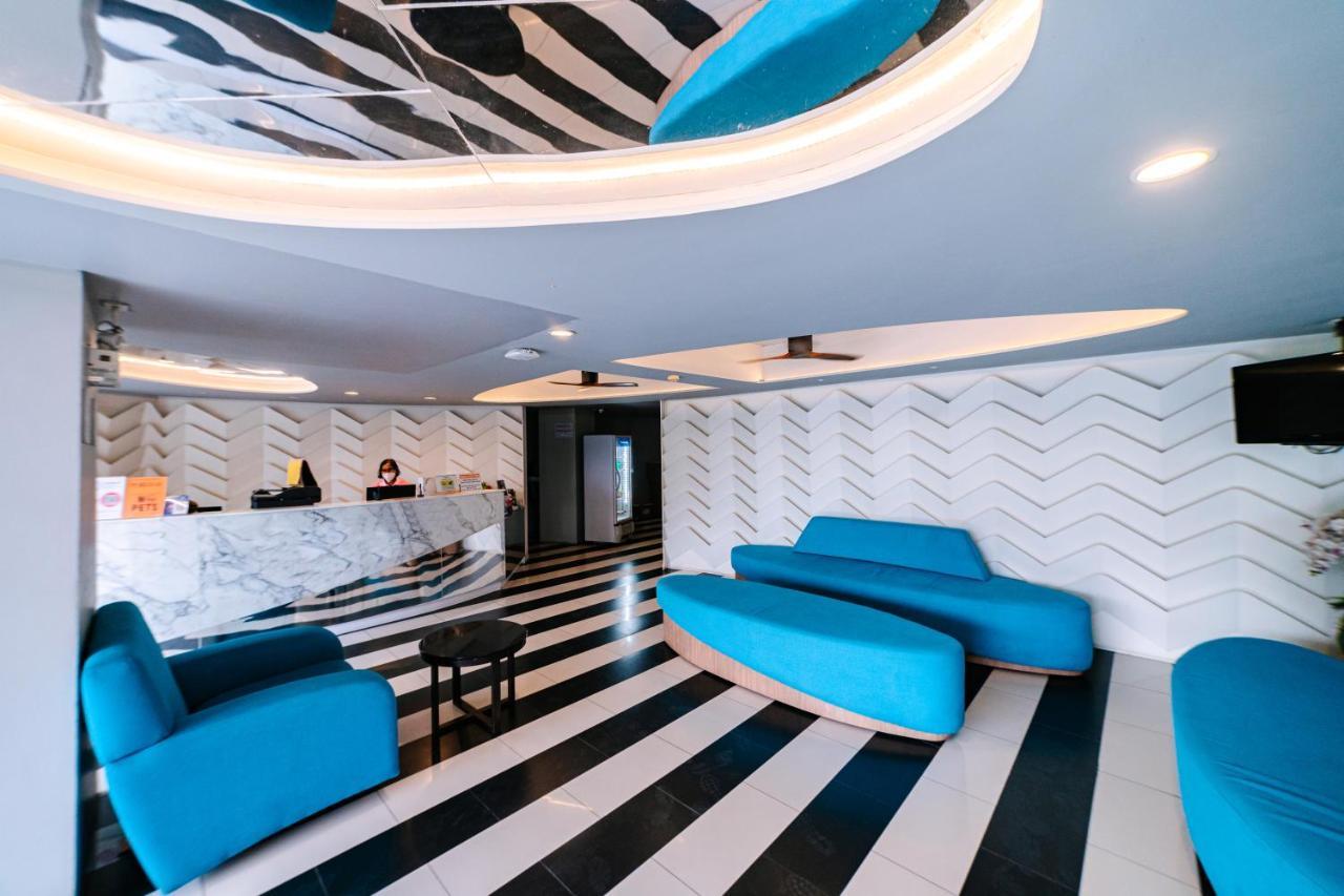 Ratana Hotel Sakdidet, Phuket Town Экстерьер фото