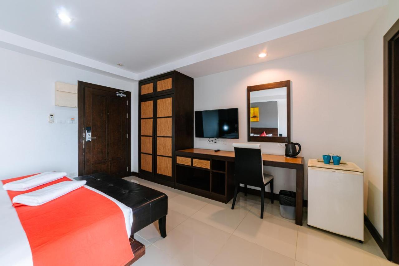 Ratana Hotel Sakdidet, Phuket Town Экстерьер фото