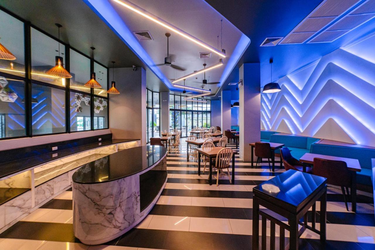 Ratana Hotel Sakdidet, Phuket Town Экстерьер фото