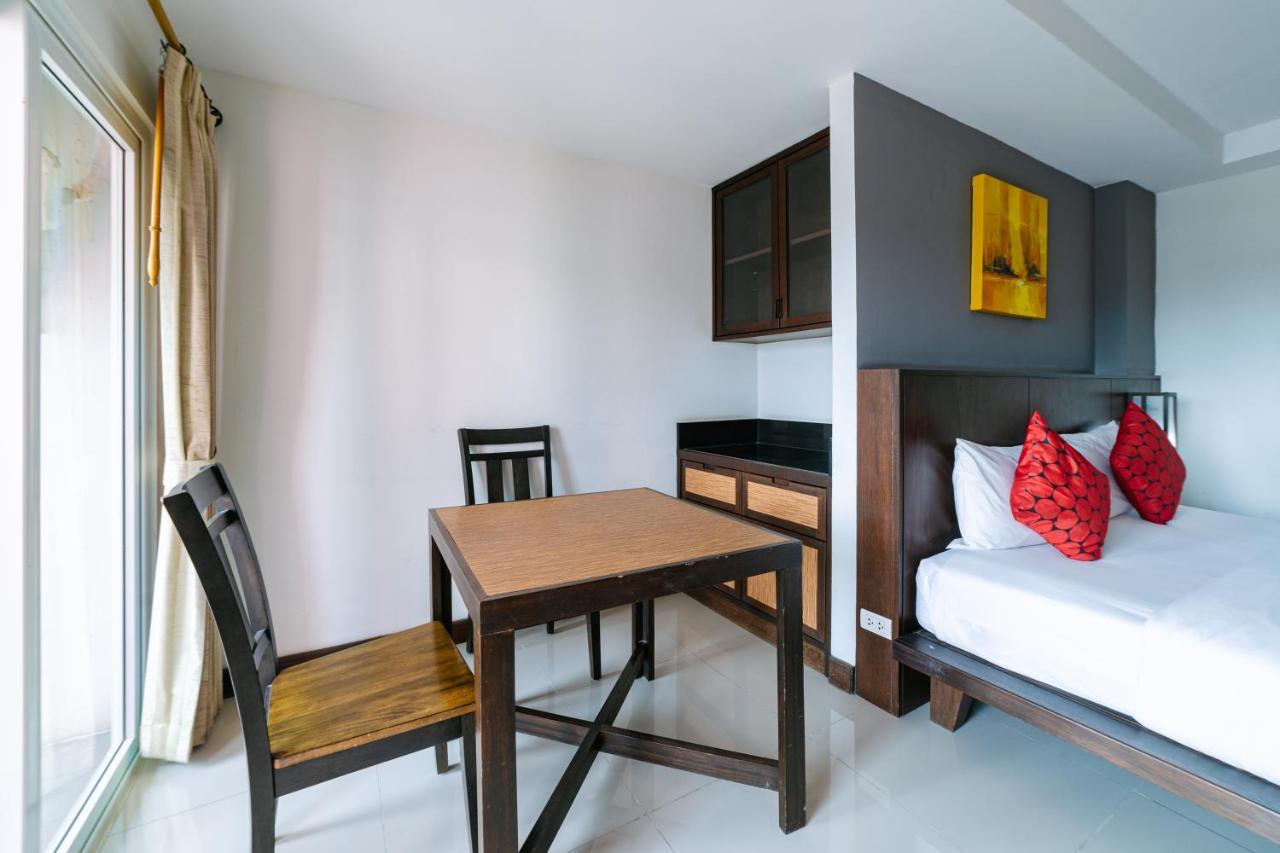 Ratana Hotel Sakdidet, Phuket Town Экстерьер фото